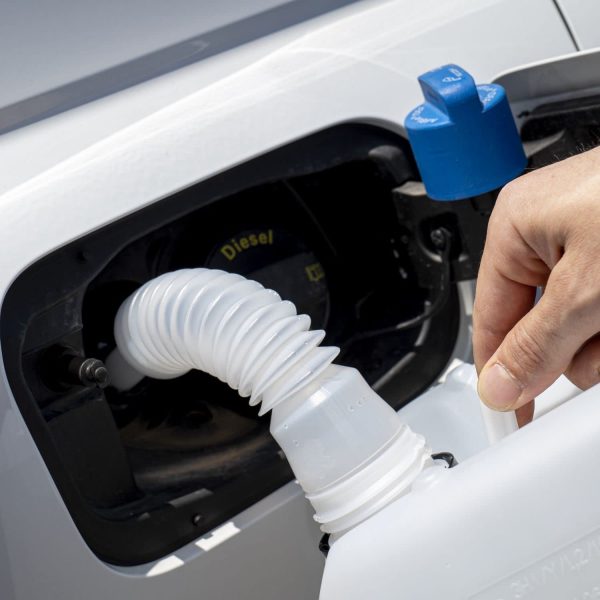 Adblue Groupoil 20 Litri per motori diesel, additivo con tubo - Conforme alla ISO 22241 - compatibile con il sistema SCR - immagine 4